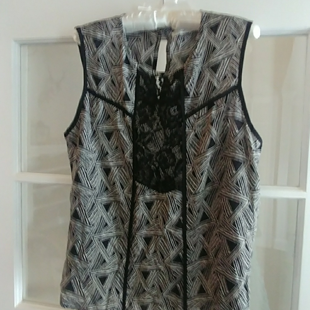 Sleeveless top by Hazel